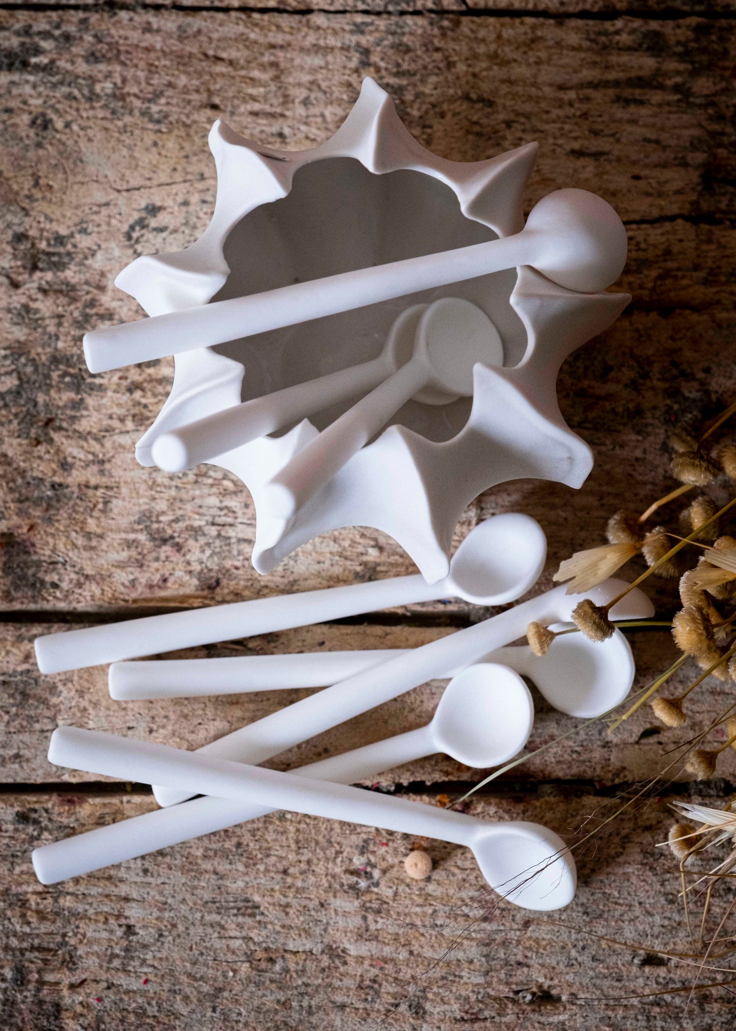 Petites cuillères en porcelaine