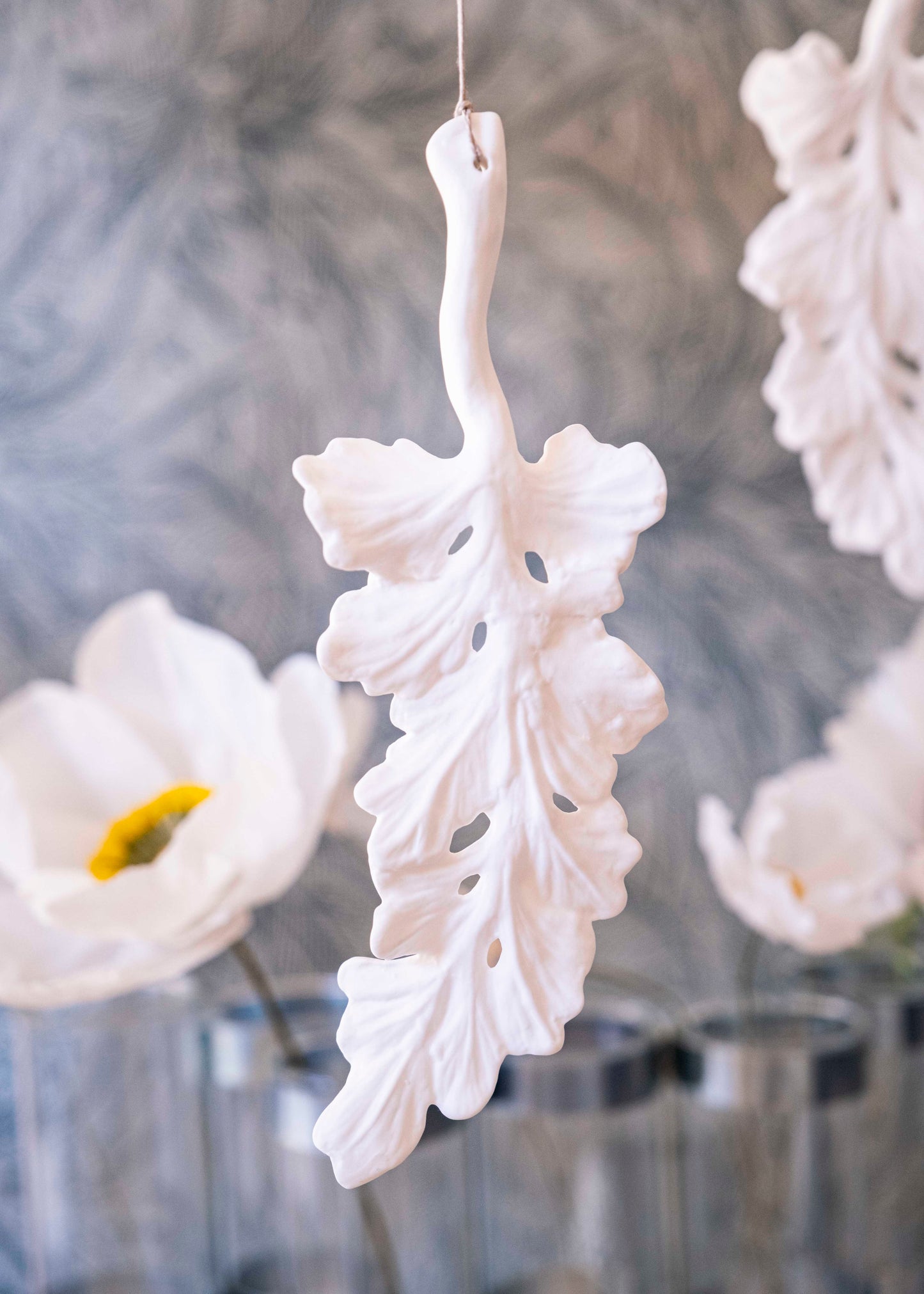 Feuille en porcelaine