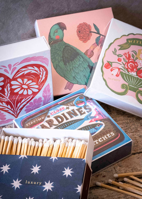 Charger l&#39;image 1 dans la galerie. Les allumettes