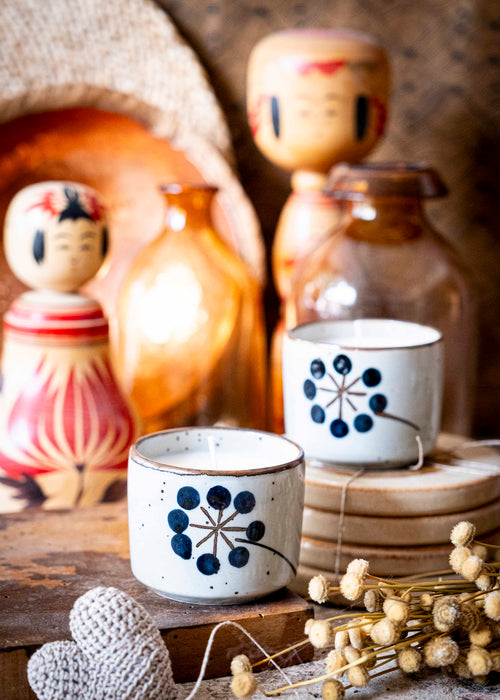 Charger l&#39;image 1 dans la galerie. Bougie - la fleur bleue