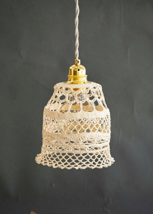 Charger l'image 1 dans la galerie. Luminaires crochetés