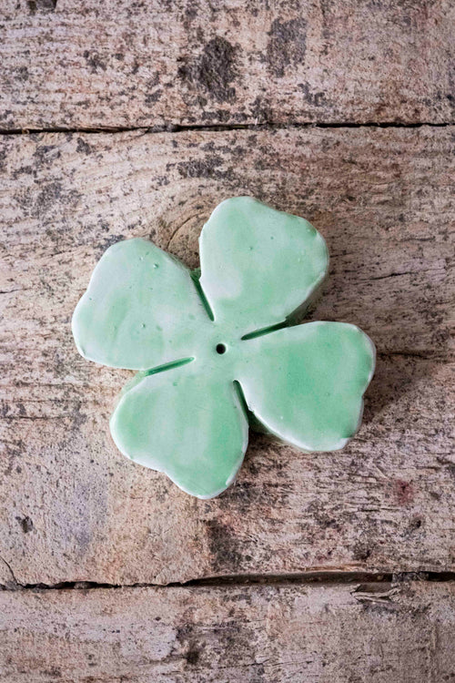 Charger l&#39;image 1 dans la galerie. Le trèfle