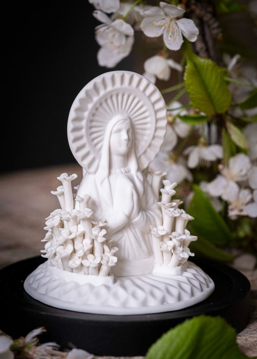 Charger l&#39;image 1 dans la galerie. Vierge sacrée