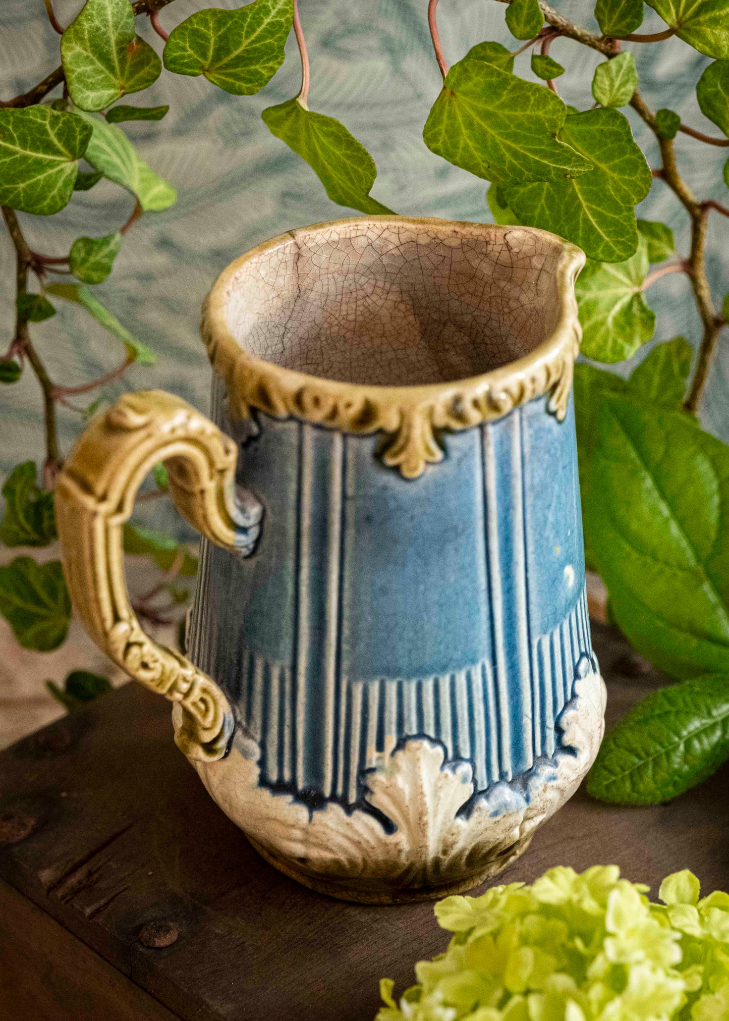 Pichet barbotine ancien 1