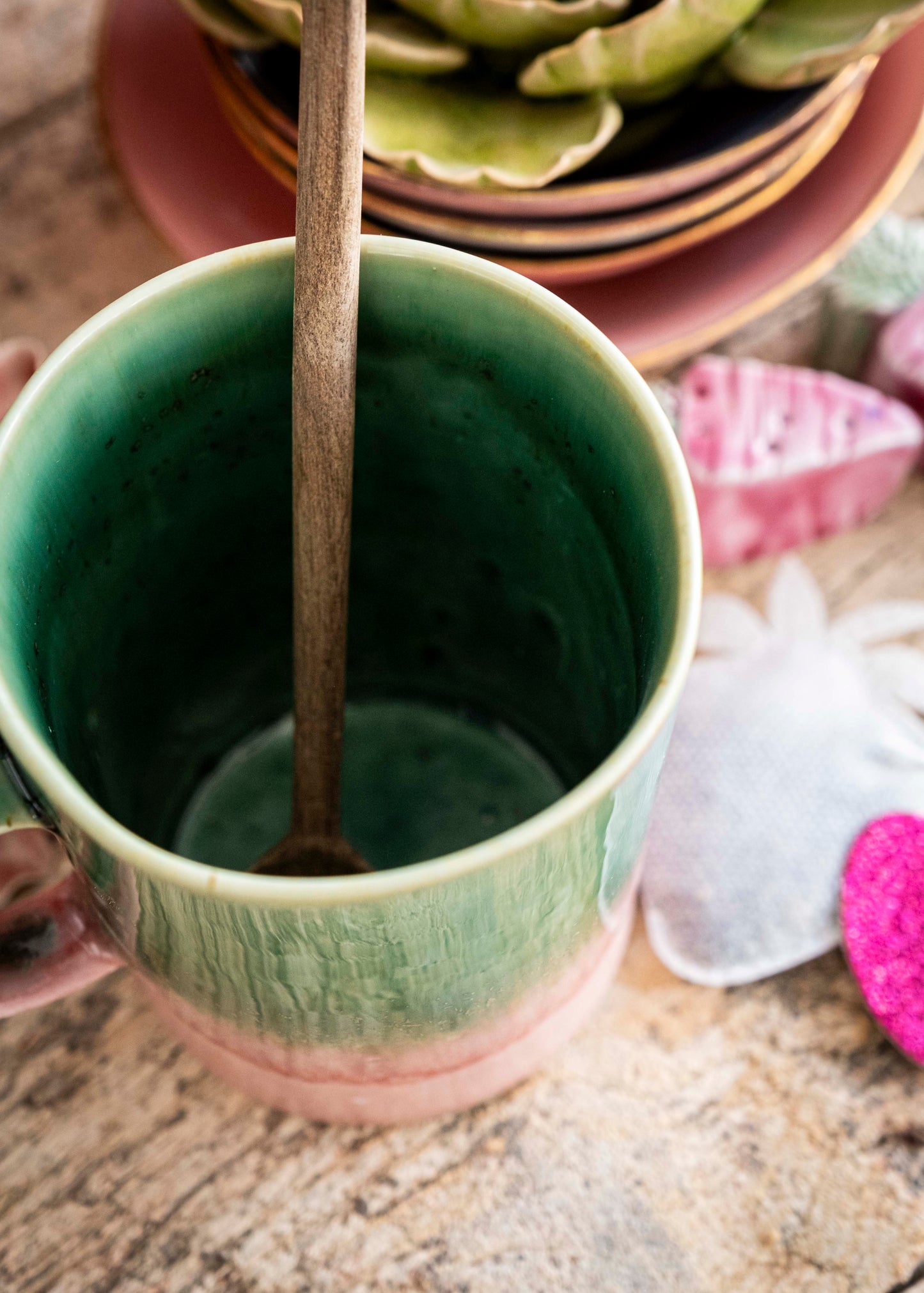 Mug bicolore - Rose, vert bouteille