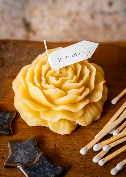 Charger l&#39;image 1 dans la galerie. La pivoine - bougie