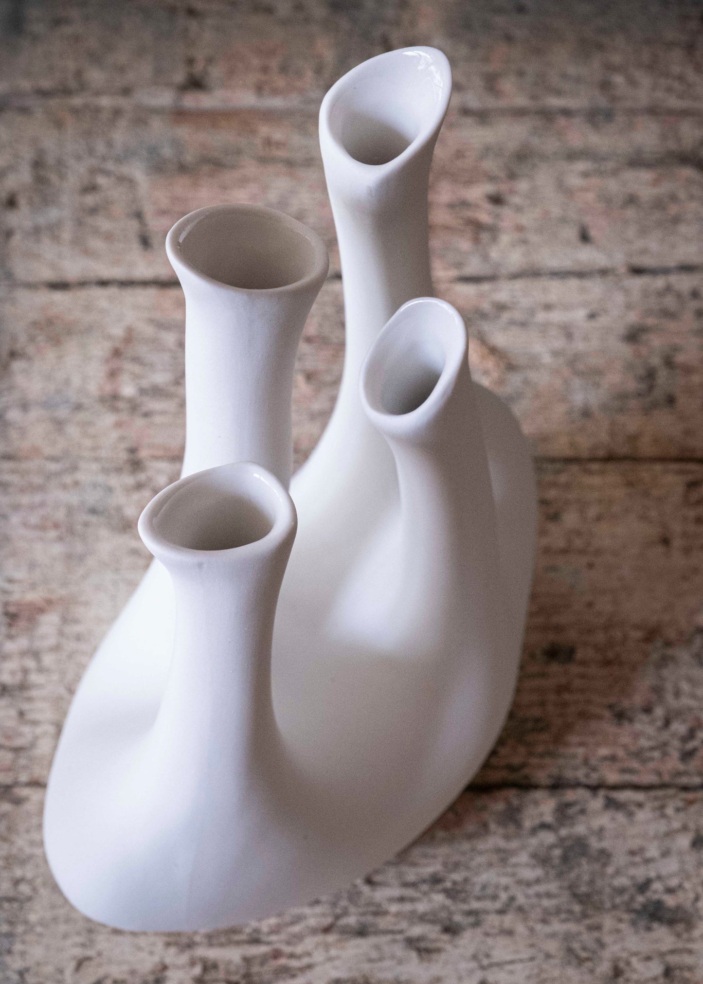 Vase Dancer